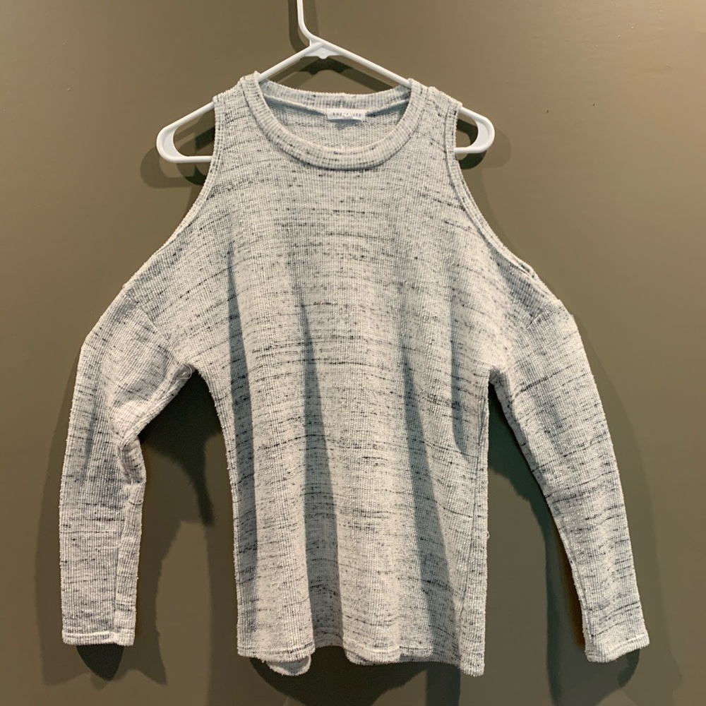 Open shoulder gray sweater